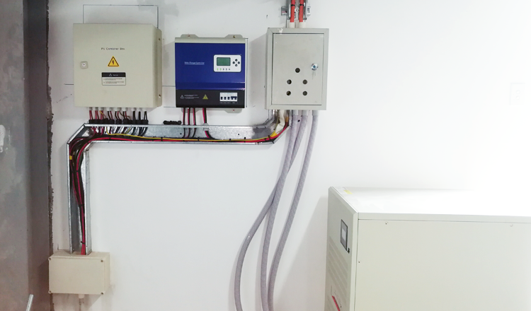 M. David Hernandez, du Mexique